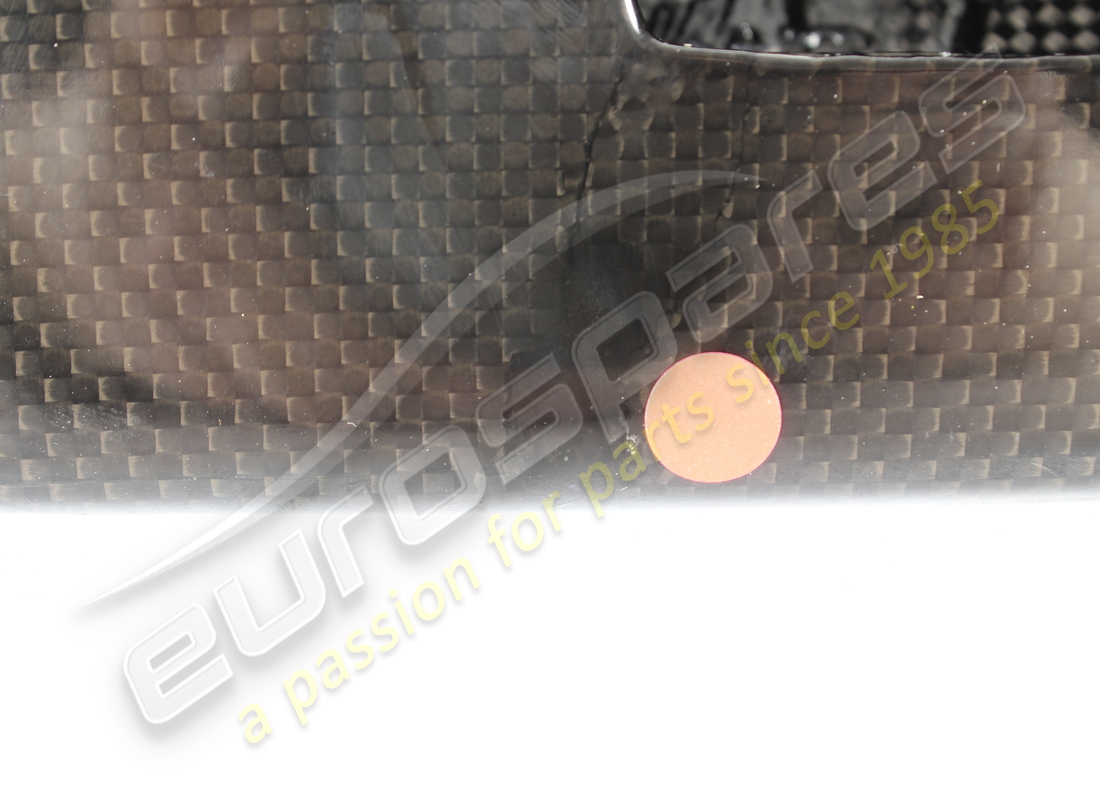 gebrauchter ferrari frontspoiler aus kohlefaser. teilenummer 963231 (4)