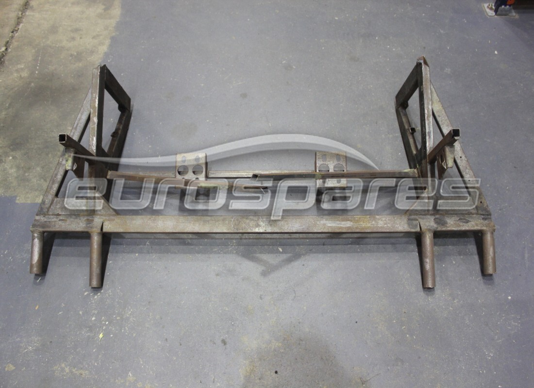 ÜBERHOLTER Ferrari VORDERRAHMEN. TEILENUMMER 30056204A (1)