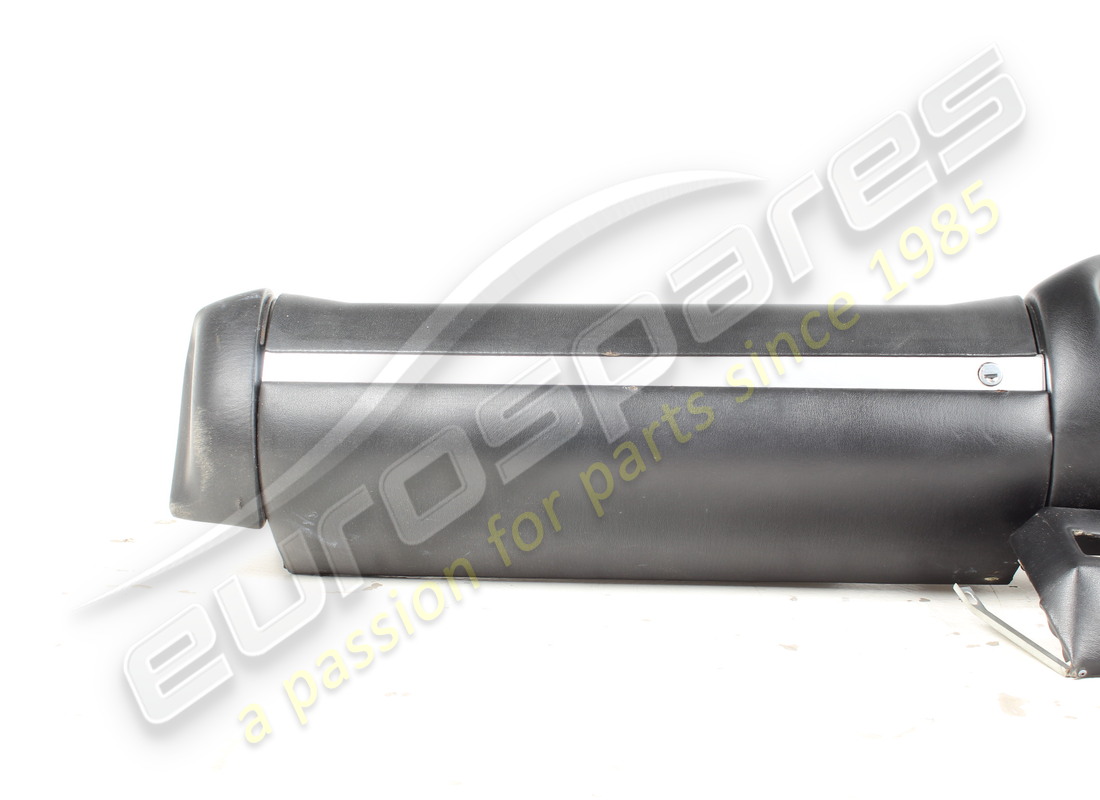 gebraucht ferrari 308gt4 armaturenbrett für rhd-fahrzeuge. teilenummer 40333403 (3)