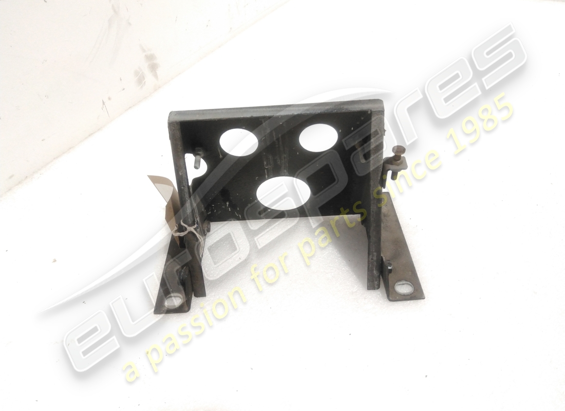 gebrauchte ferrari halterung des rechten scheinwerfermotors. teilenummer 60648000 (2)