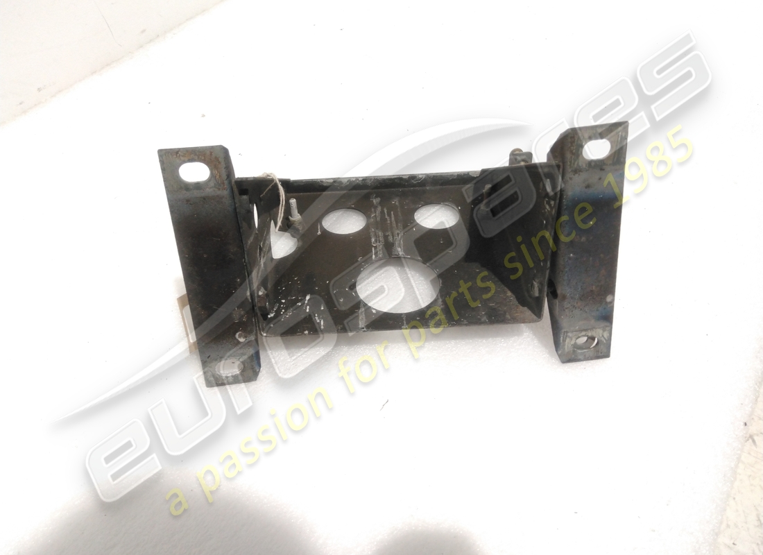 gebrauchte ferrari halterung des rechten scheinwerfermotors. teilenummer 60648000 (3)