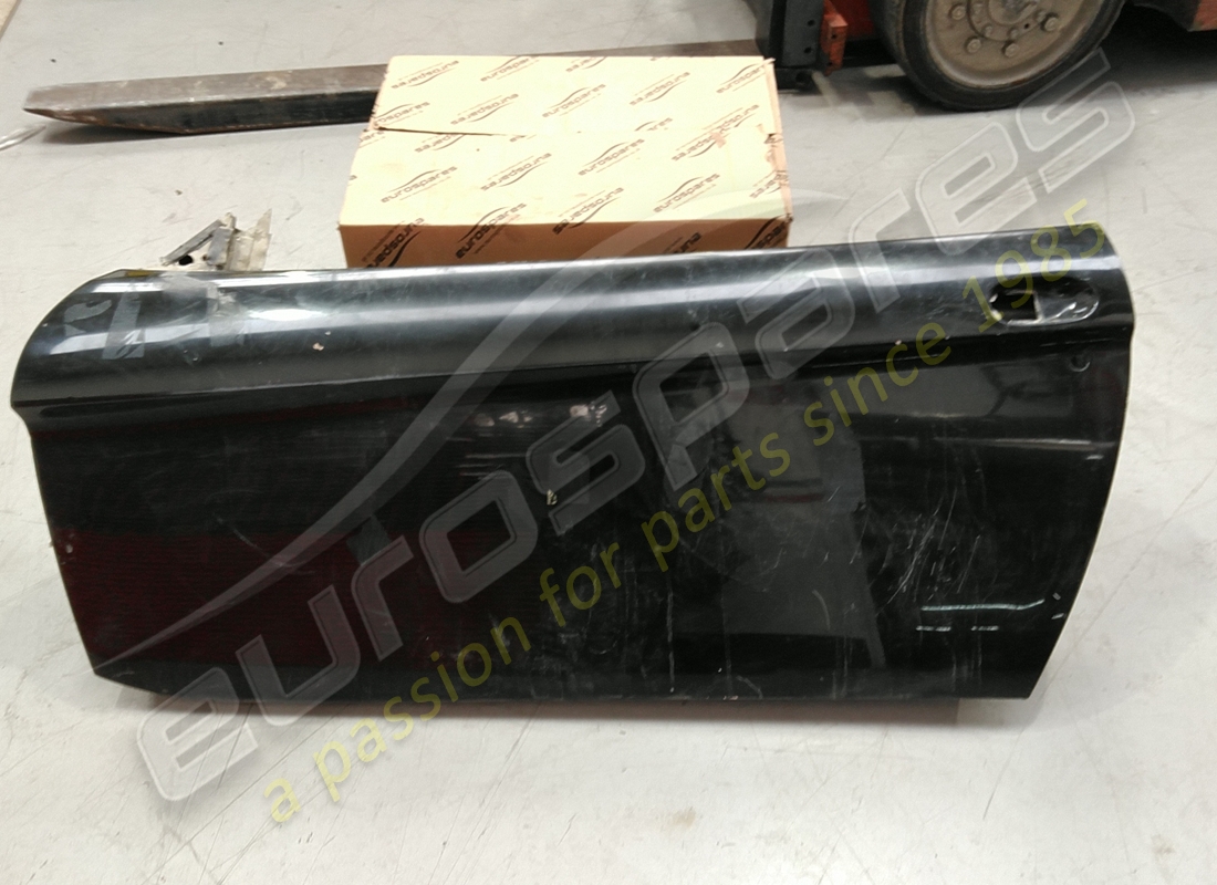 GEBRAUCHTE Ferrari LINKE TÜR. TEILENUMMER 63481700 (1)