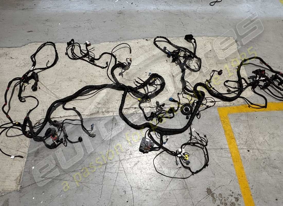 verwendet ferrari hinteres kabel. teilenummer 311971 (2)