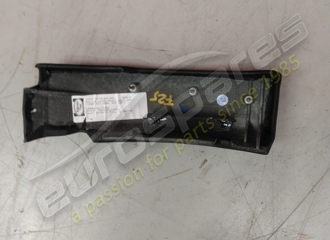 verwendet ferrari rechtes seitliches endpaneel. teilenummer 87218200 (2)