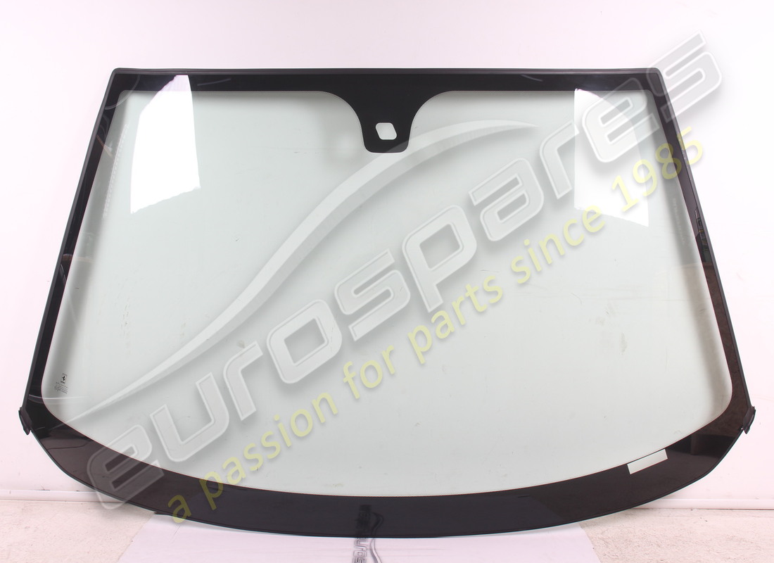 neues ferrari windschutzscheibenglas. teilenummer 66854800 (1)