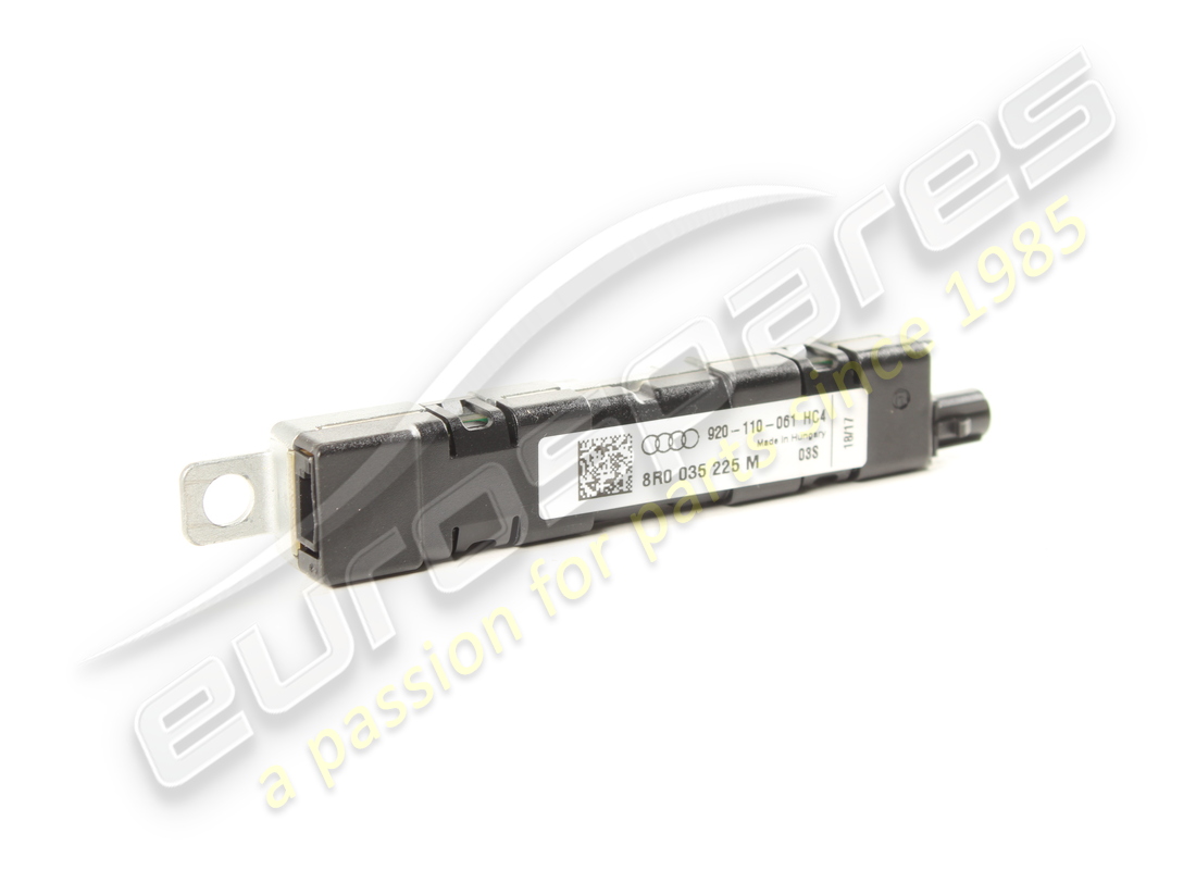 verwendeter lamborghini antennenverstärker. teilenummer 8r0035225m (2)