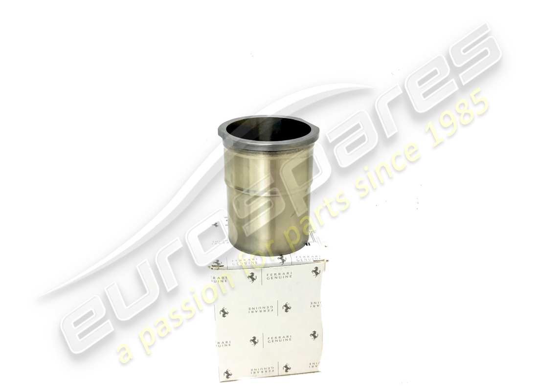 neuer ferrari zylinderlaufbuchse. teilenummer 136875 (2)