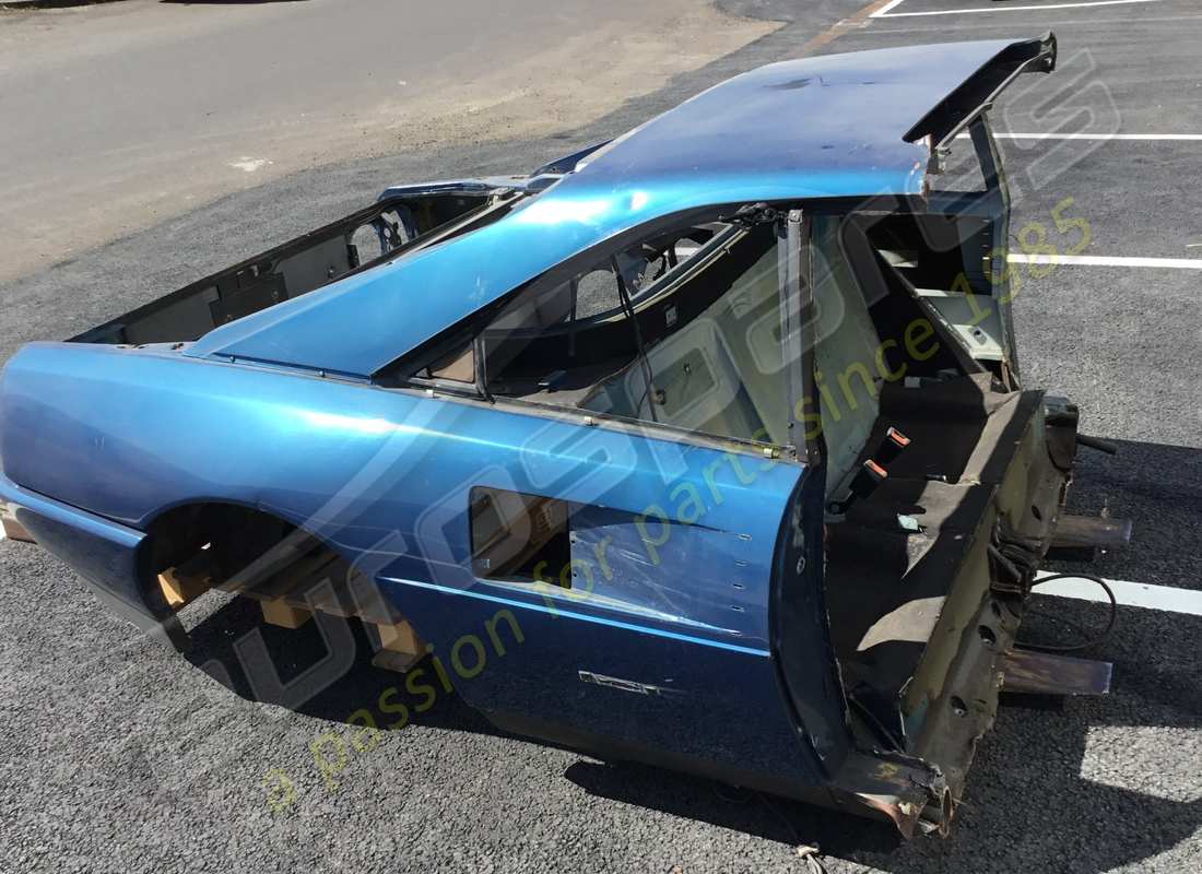 gebrauchte ferrari rückseite. teilenummer 62439500 (5)