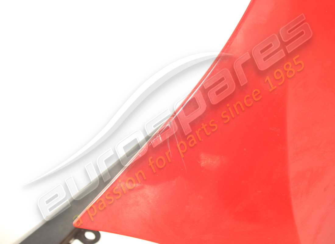 gebrauchter ferrari hinterer stoßstange. teilenummer 84725710 (4)