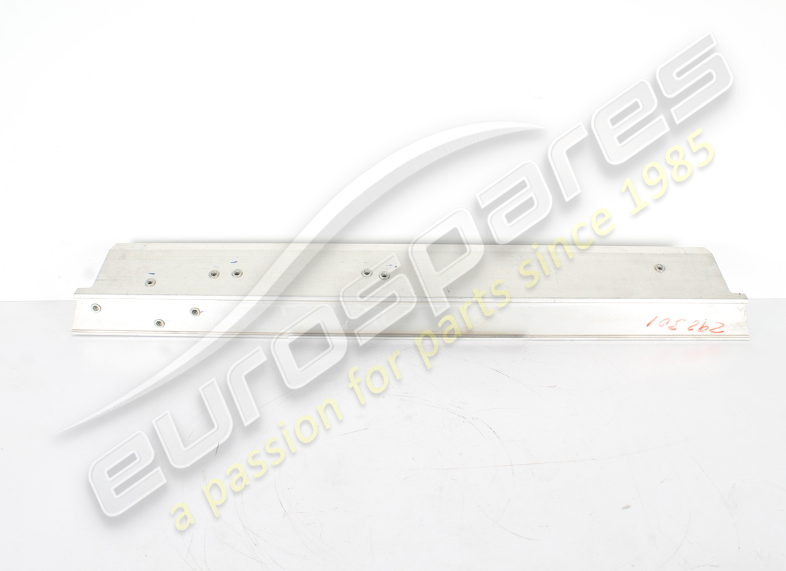 neu ferrari vorderer hilfsrahmen-quertraeger. teilenummer 292301 (1)