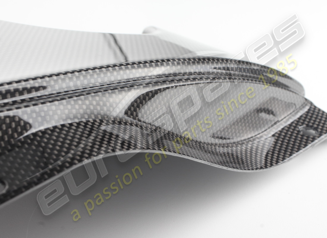 neue ferrari heckleiste. teilenummer 80869800 (6)