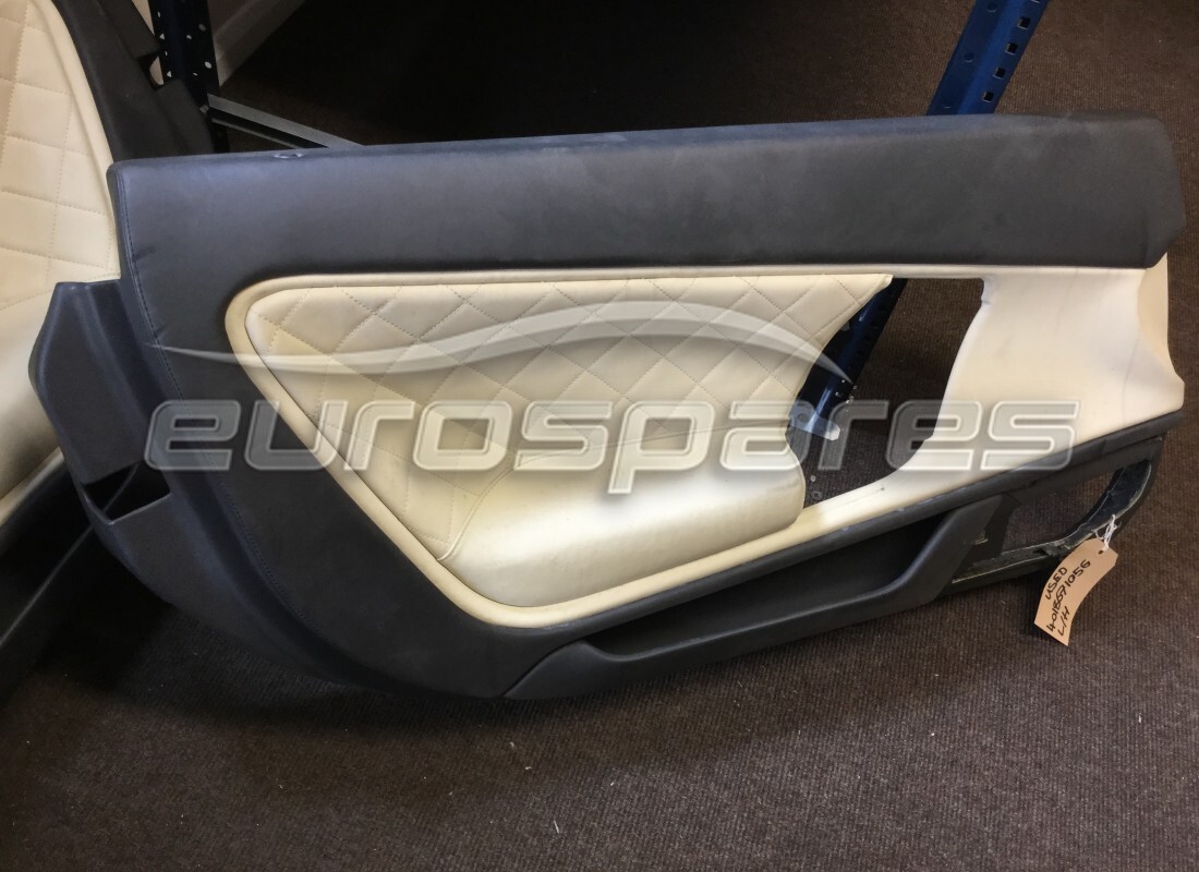 GEBRAUCHTE Lamborghini TÜRVERKLEIDUNG. TEILENUMMER 401867105G (1)