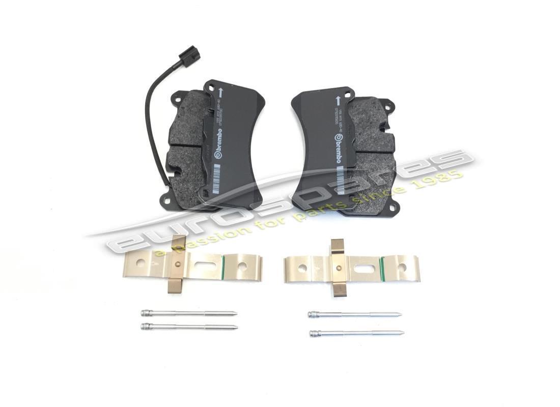 neues maserati front-bremsbelagsatz-kit. teilenummer 673012041 (1)