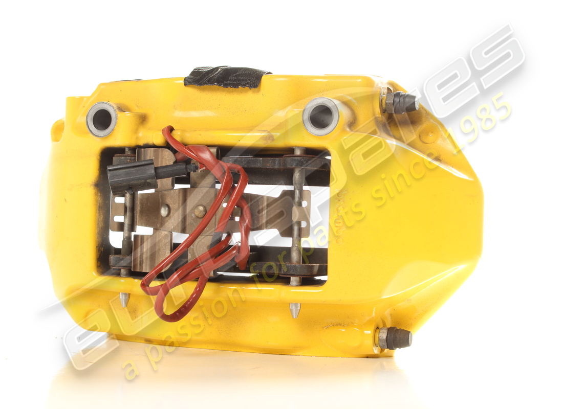 gebrauchter ferrari hinterer linker bremssattel mit belägen. teilenummer 311676 (3)