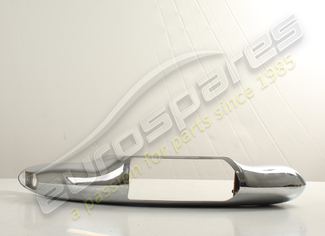 NEU Ferrari LINKER VORDERER STOßSTANGE. TEILENUMMER 2513600302 (1)