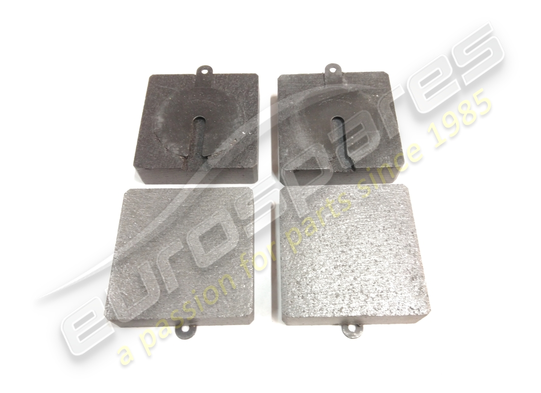 NEUER Eurospares VORDERER BREMSBELAGSATZ 250/275/330 . TEILENUMMER MC30751 (1)