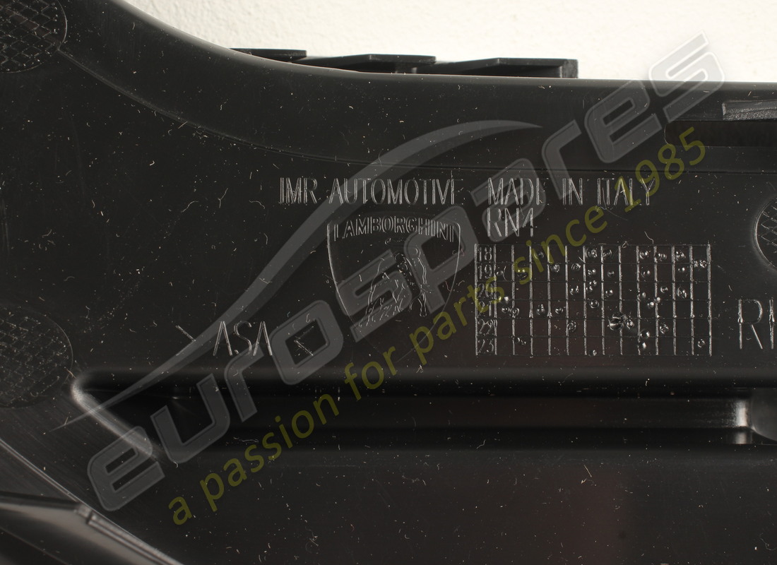 neues lamborghini-cover. teilenummer 4ml807418 (3)
