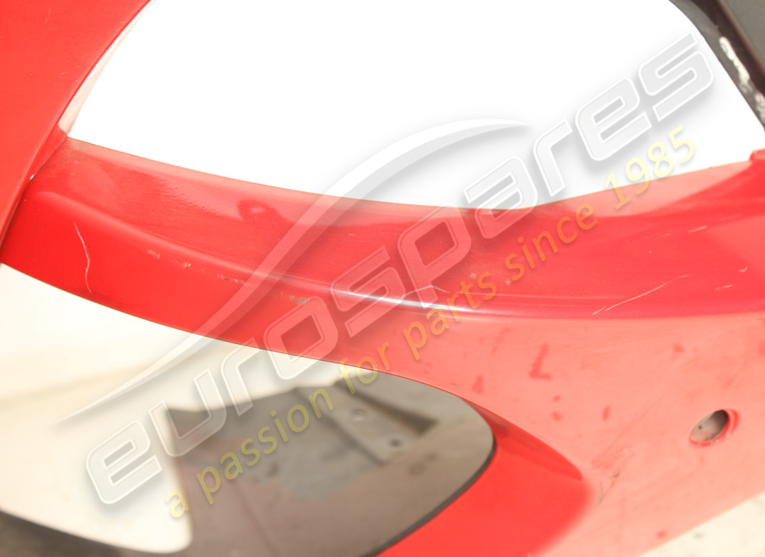 gebrauchter ferrari hinterer stoßstange. teilenummer 84725710 (5)