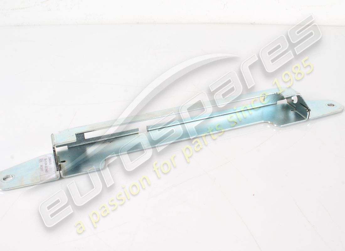 VERWENDETE Maserati HALTERUNG. TEILENUMMER 224010 (1)