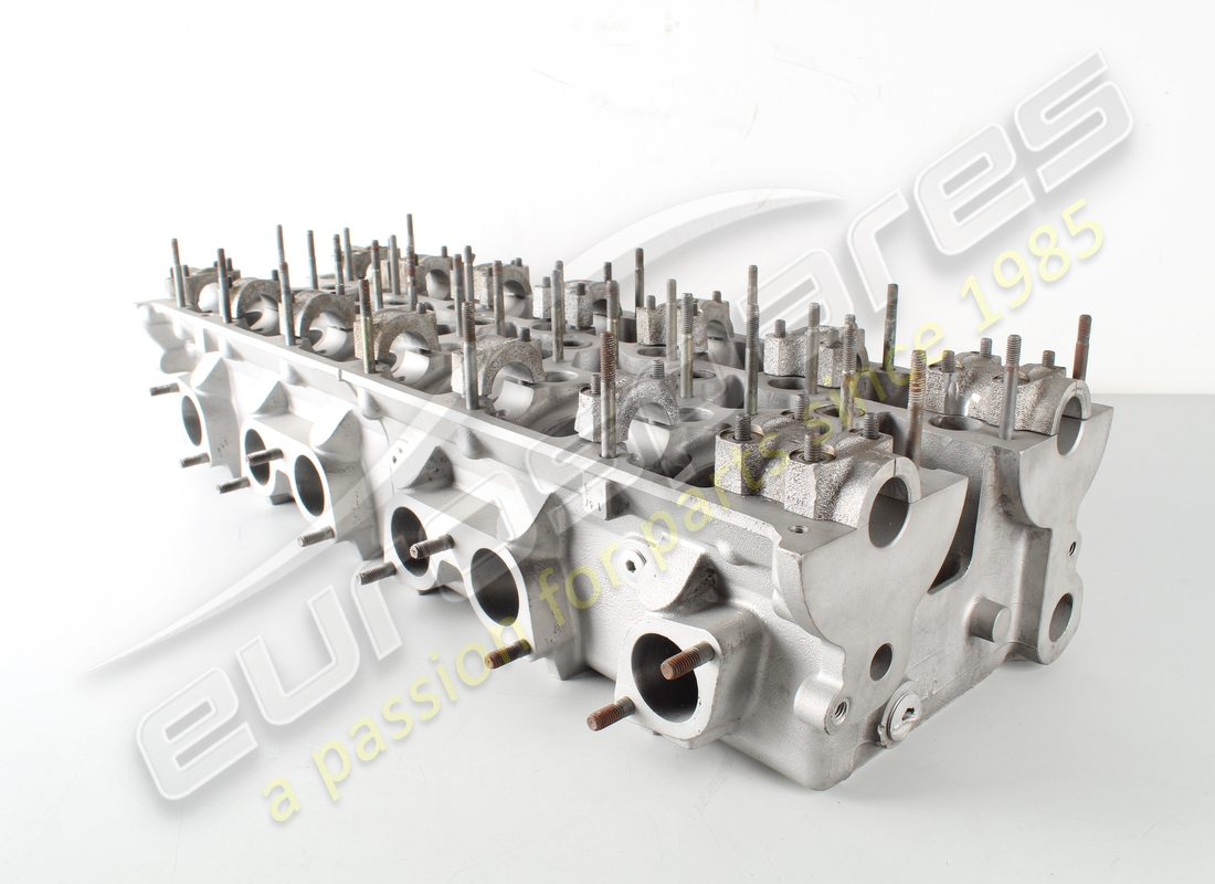 ÜBERHOLTER FERRARI RECHTER ZYLINDERKOPF KOMPLETT. TEILENUMMER 113937 (2) überholter ferrari rechter zylinderkopf komplett. teilenummer 113937 (2)