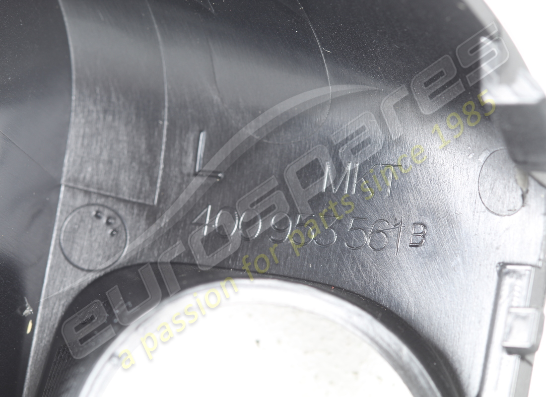 NEUE LAMBORGHINI HALBSCHALE. TEILENUMMER 400953561B (3) neue lamborghini halbschale. teilenummer 400953561b (3)