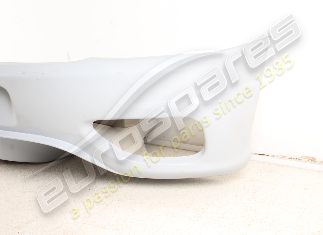 neuer ferrari heckstoßstange. teilenummer 64852810 (3)