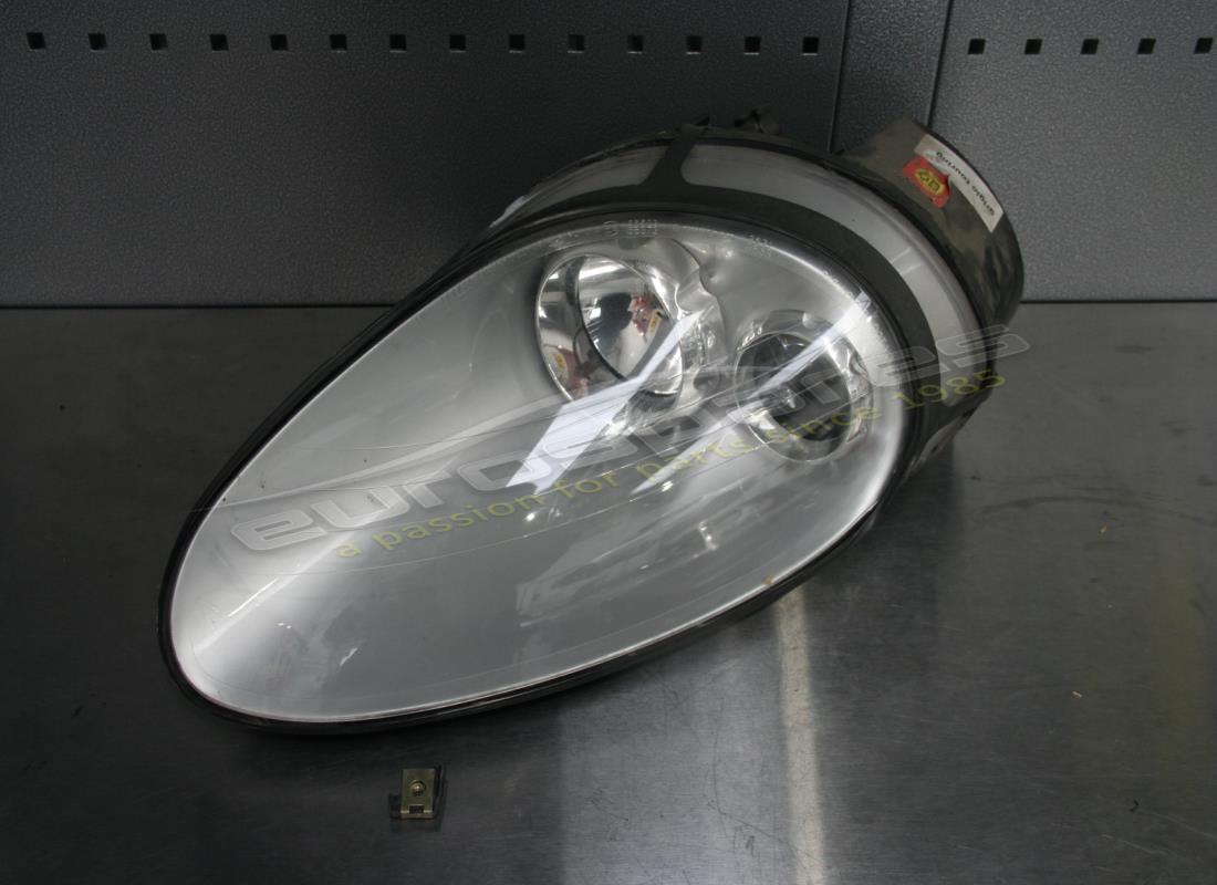 gebrauchter maserati linker frontscheinwerfer. teilenummer 209681.. (1)