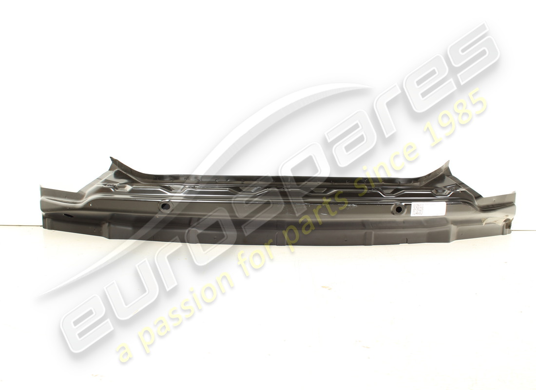 neu maserati komplette rückwand coupe. teilenummer 68610300 (1)