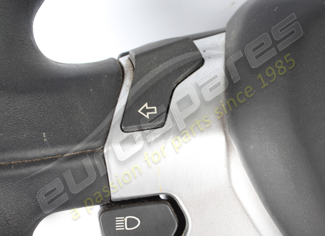 gebrauchtes ferrari lenkrad. teilenummer 88409900 (2)