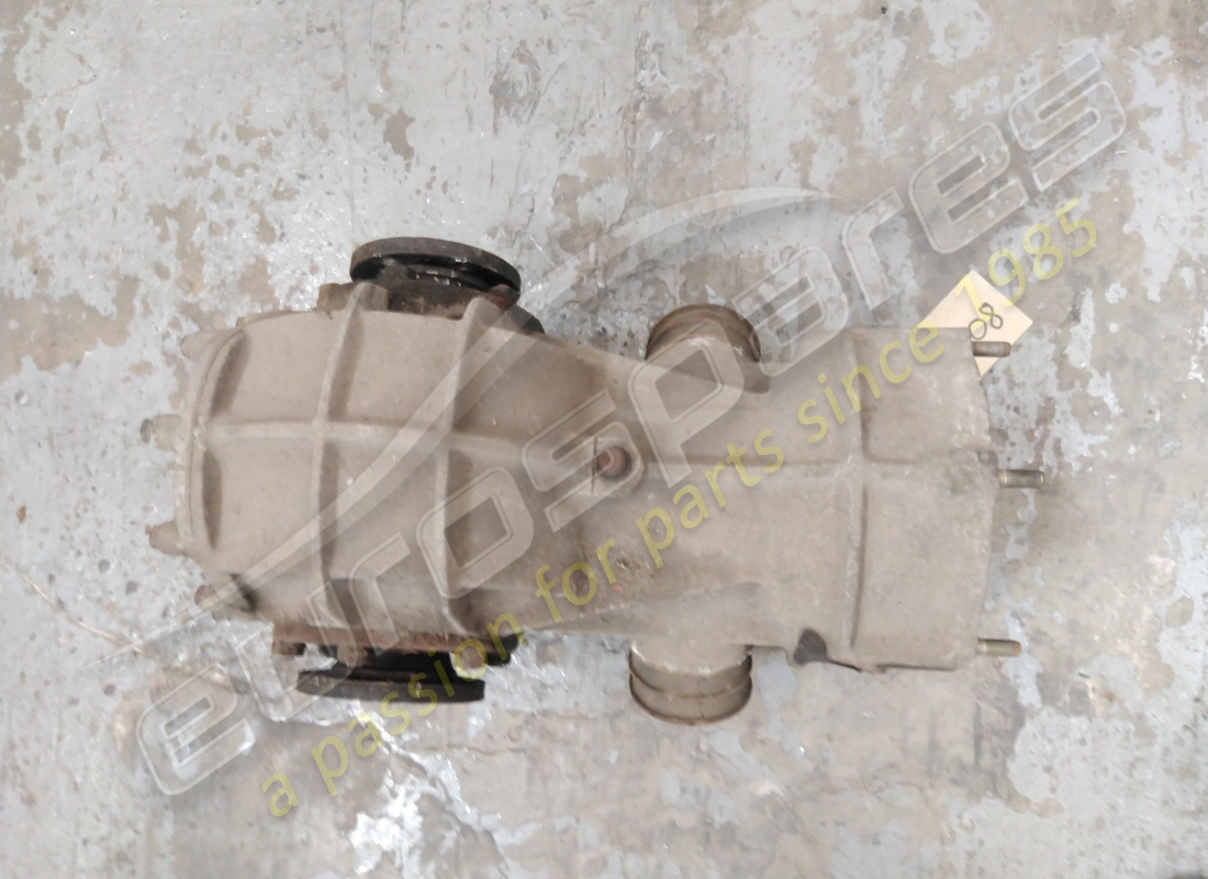 VERWENDET Ferrari DIFFERENTIAL VOLLSTÄNDIG R12/39 . TEILENUMMER 120208 (1)