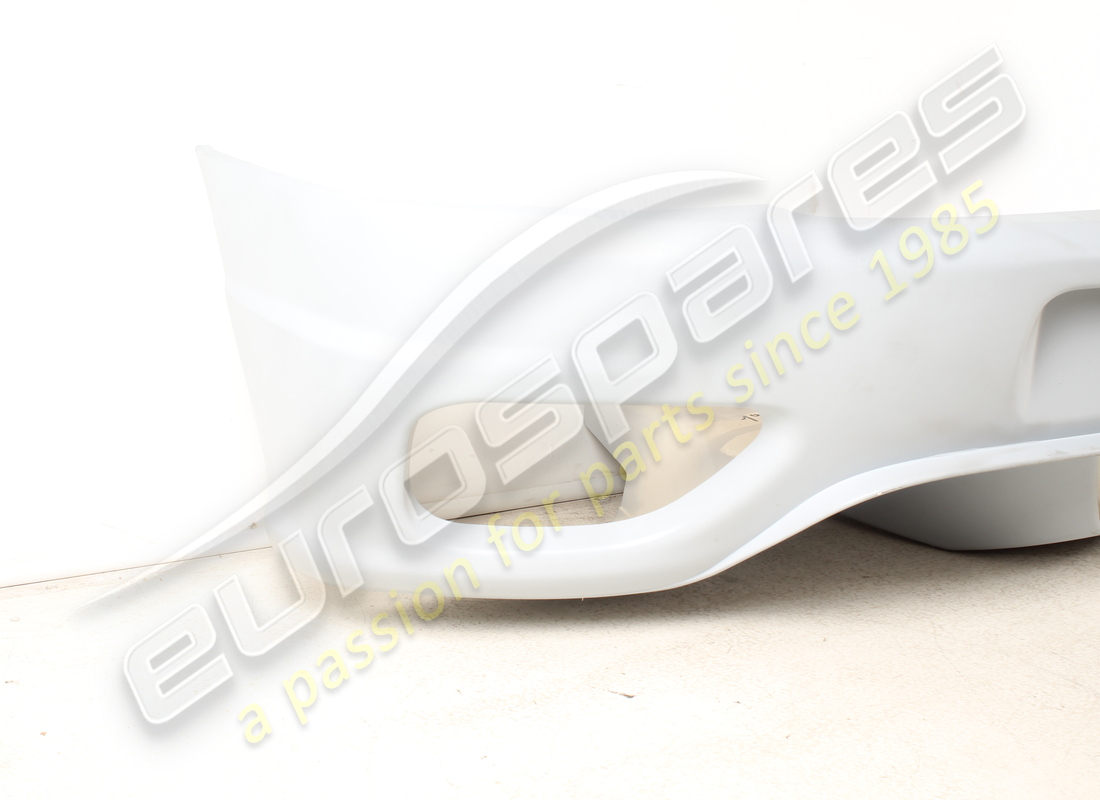 neuer ferrari heckstoßstange. teilenummer 64852810 (2)