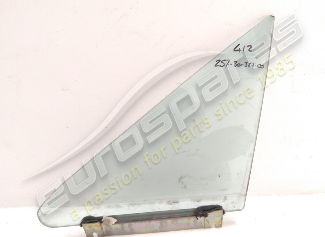 GEBRAUCHTER Ferrari LINKER BRONZE-DEFLEKTOR. TEILENUMMER 2573036700 (1)