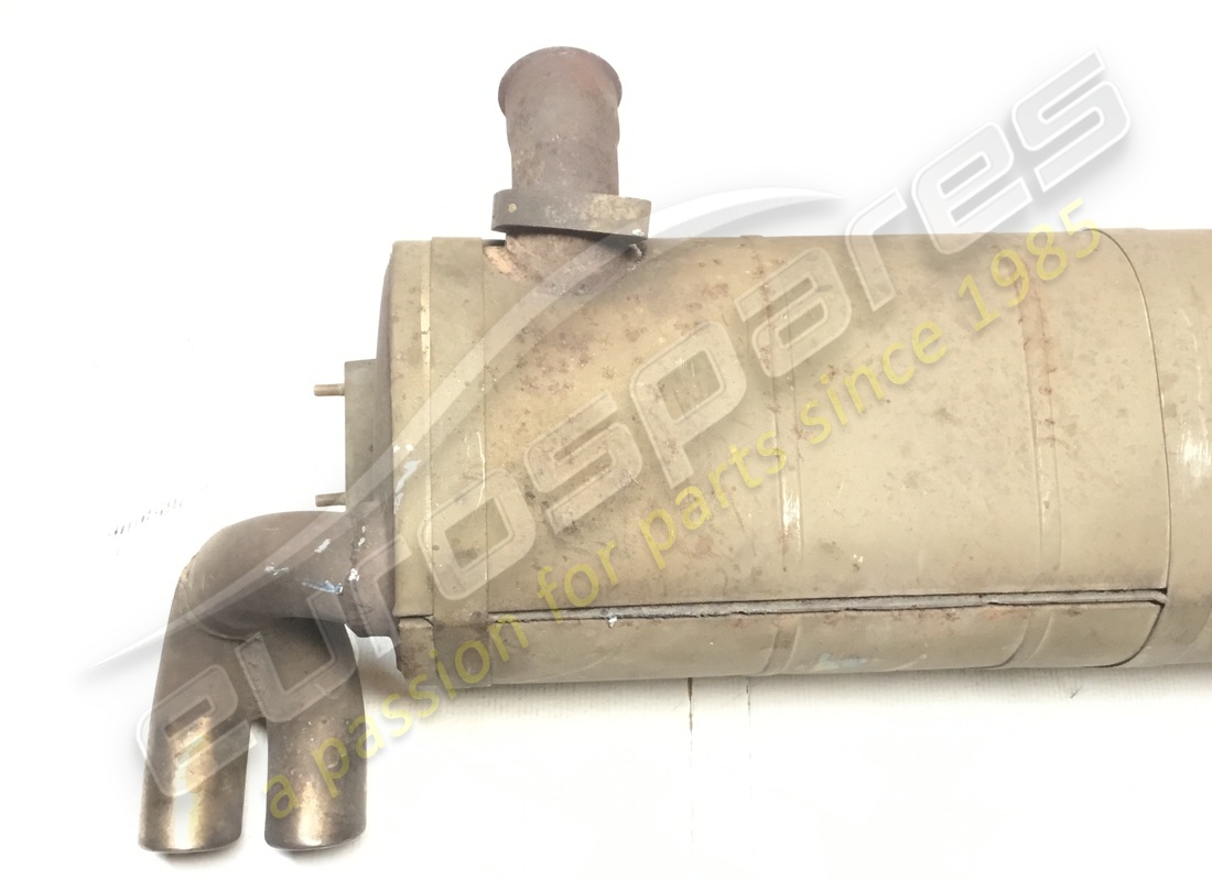 gebrauchter ferrari hauptschalldämpfer, original. teilenummer 138887 (2)