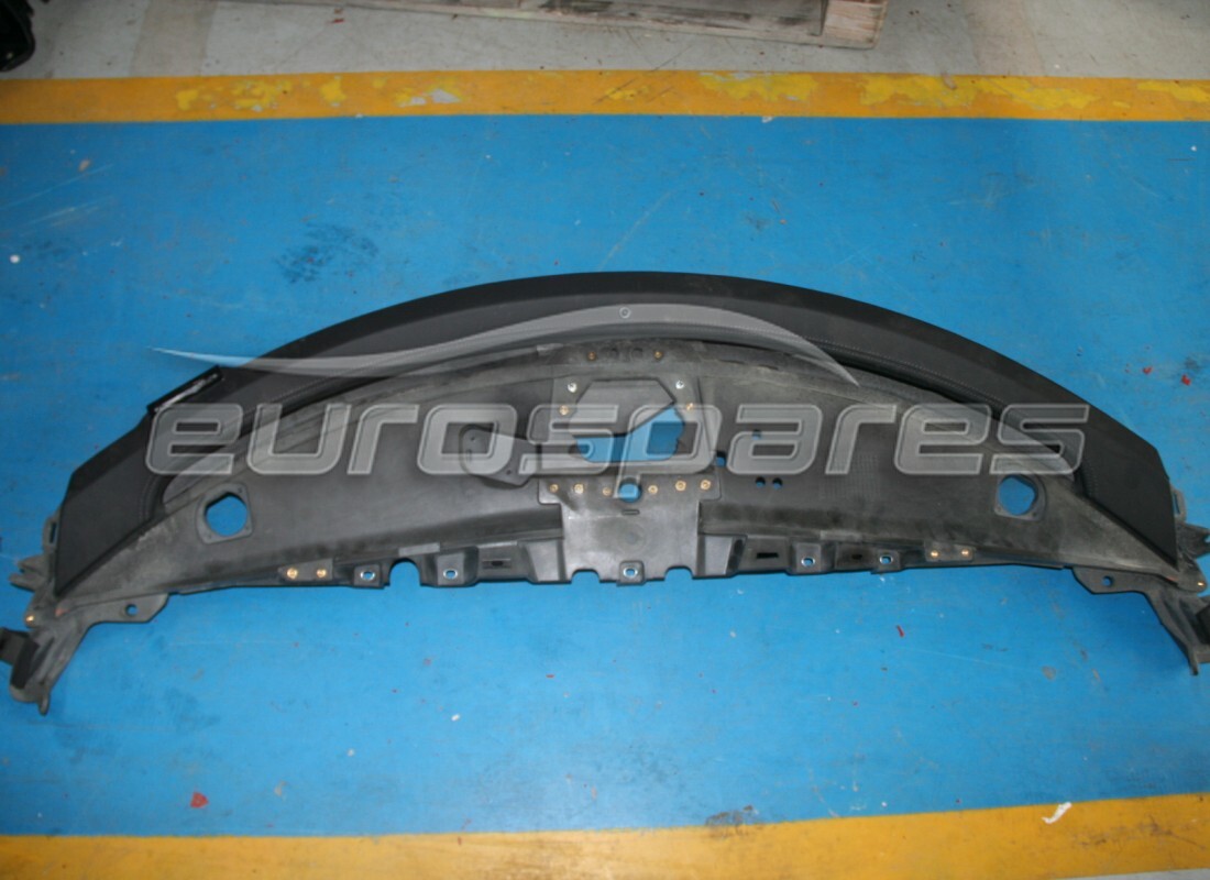 GEBRAUCHT Ferrari VORDERES DASHBOARD VOLLSTÄNDIG. TEILENUMMER 82919300 (1)