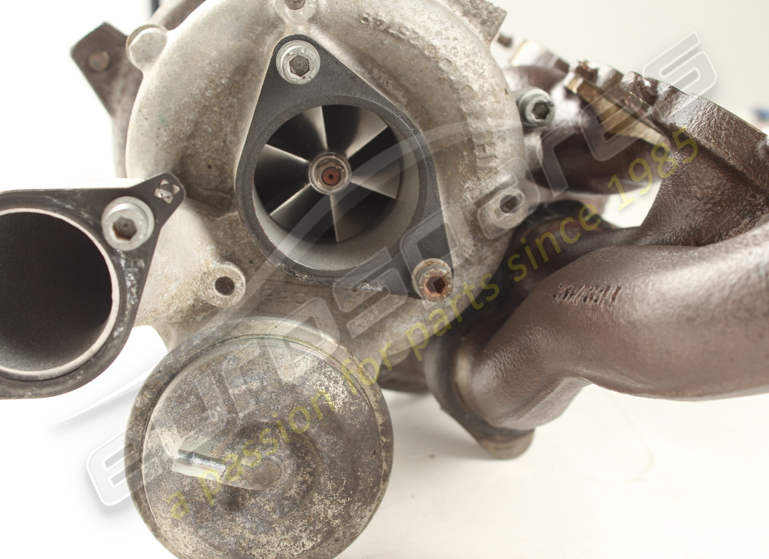 gebrauchter ferrari linker turbolader. teilenummer 307673 (2)