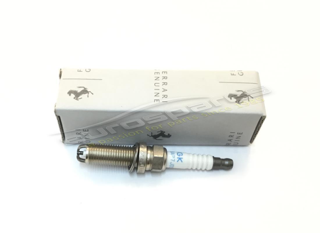 NEUE Ferrari ZÜNDKERZE. TEILENUMMER 310840 (1)