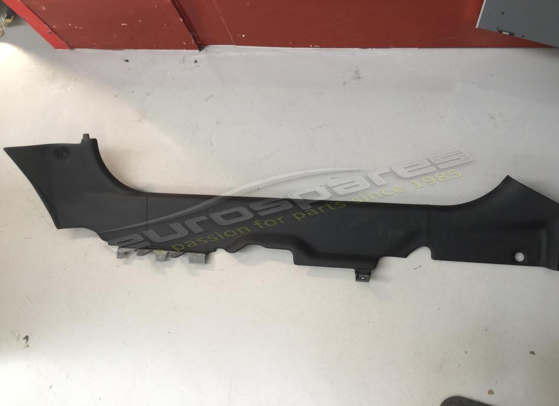 VERWENDET Ferrari RICOPRIMENTO LANG. LAT. DX. TEILENUMMER 83396800 (1)