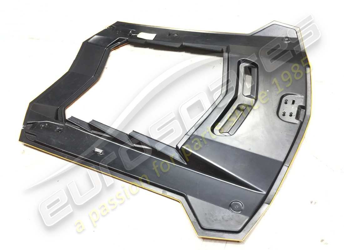 beschädigter lamborghini kofferraumdeckel. teilenummer 476827025 (2)