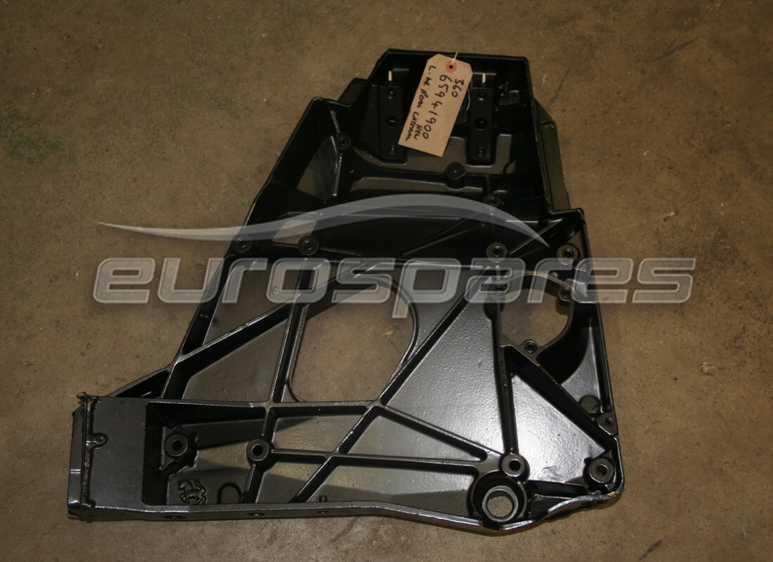 neues ferrari seitliches gussteil hinten links. teilenummer 65941900 (1)