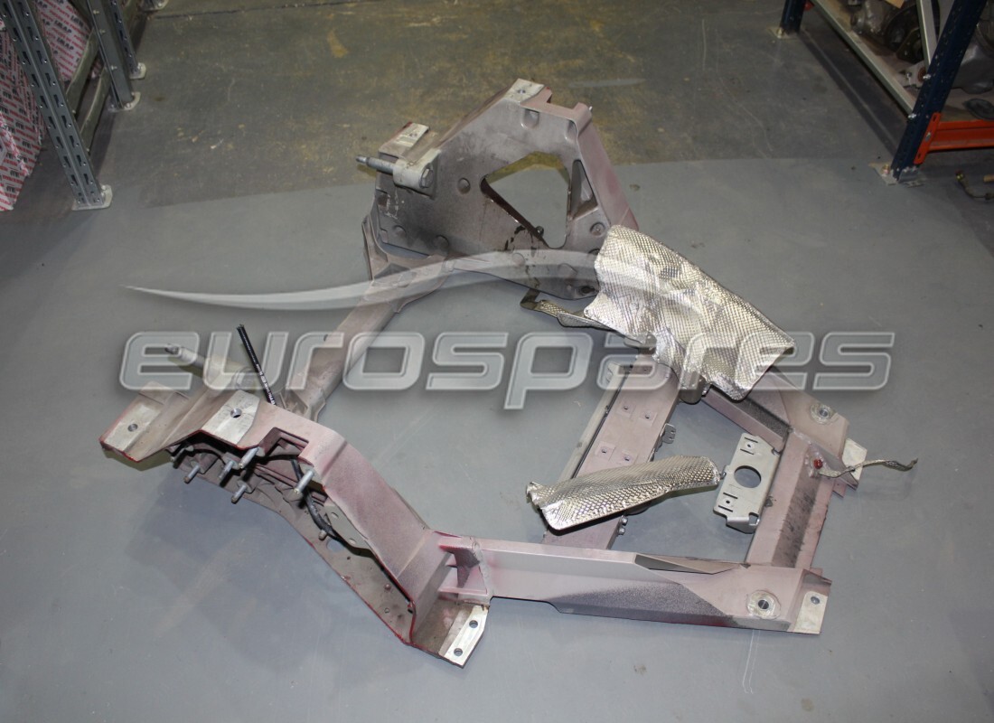 GEBRAUCHT Ferrari KOMPLETTES HINTERES UNTERGESTELL. TEILENUMMER 985240844 (1)