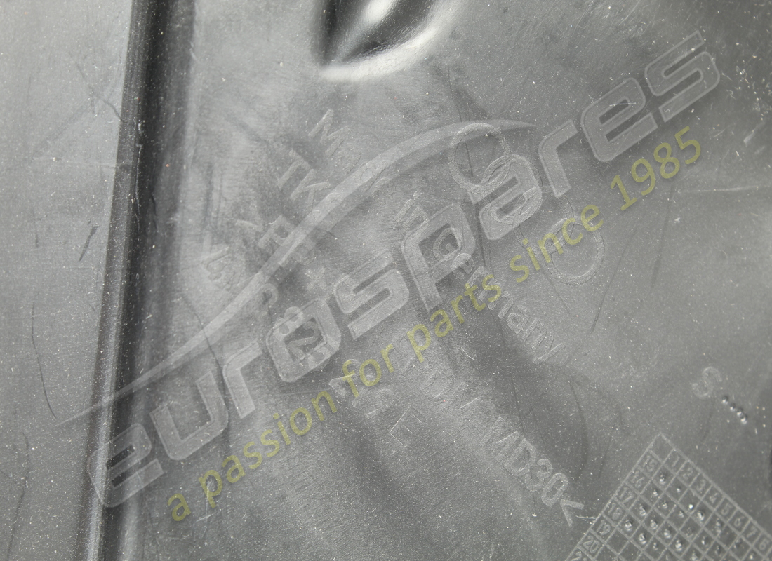 NEUER UNTERBODEN LAMBORGHINI. TEILENUMMER 4M0825219E (3) neuer unterboden lamborghini. teilenummer 4m0825219e (3)