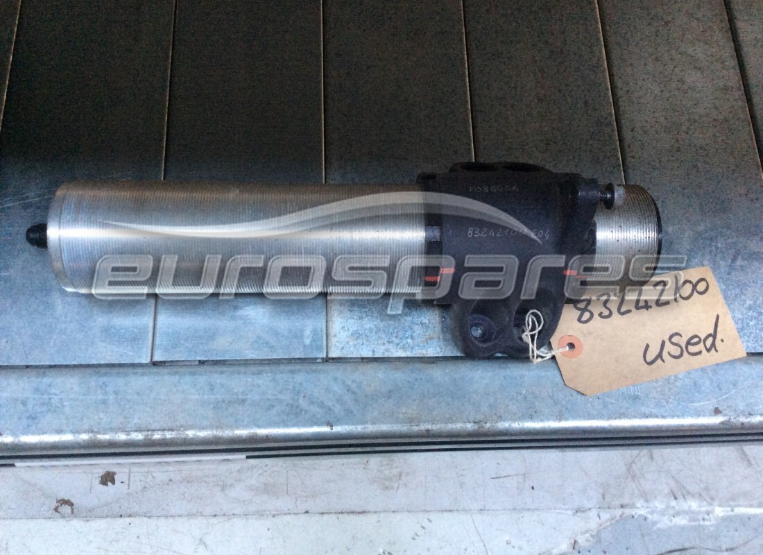 GEBRAUCHT Ferrari VOLLSTÄNDIGER FRONT-HEBER. TEILENUMMER 83242100 (1)