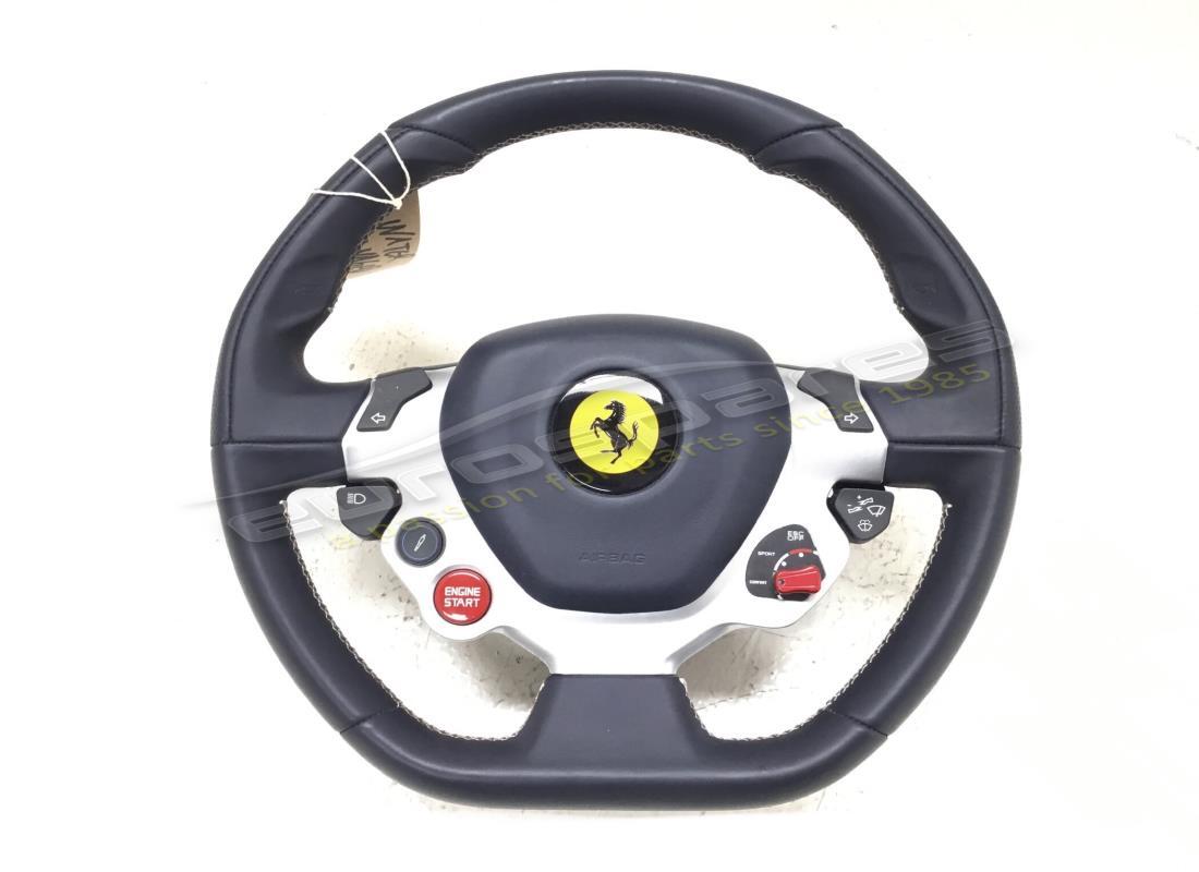 GEBRAUCHTES Ferrari LENKRAD. TEILENUMMER 88409900 (1)