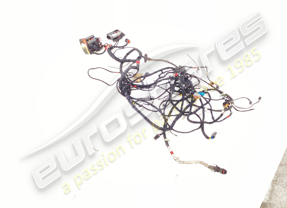gebraucht maserati komplette motorkomp. verkabelung (opt). teilenummer 228523 (2)