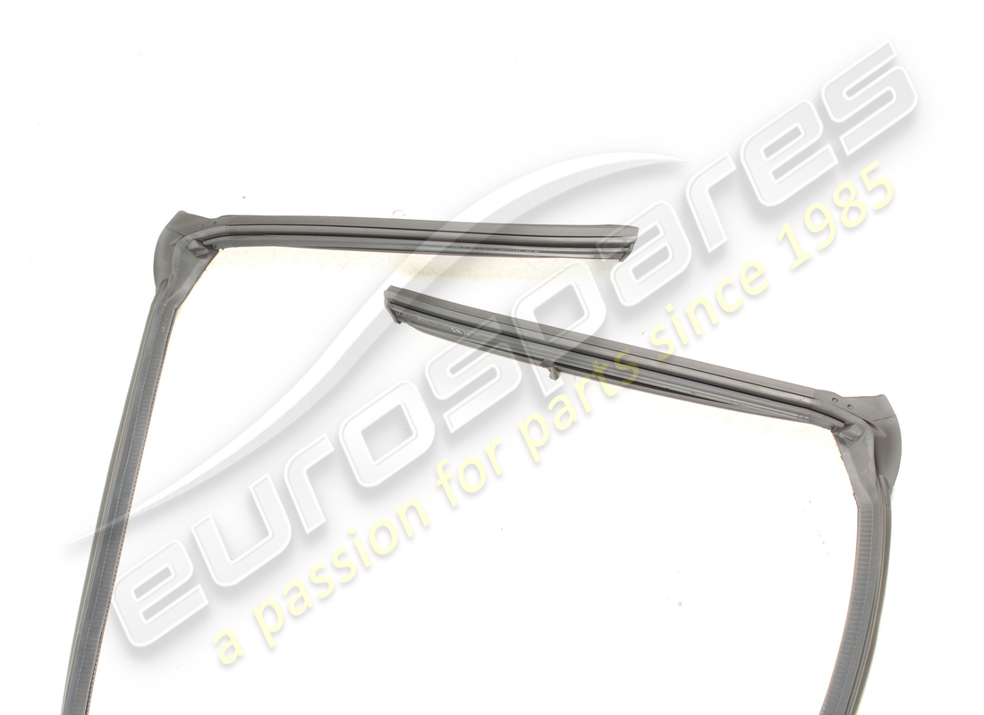 neu ferrari hintere kapote-dichtung. teilenummer 80458400 (2)