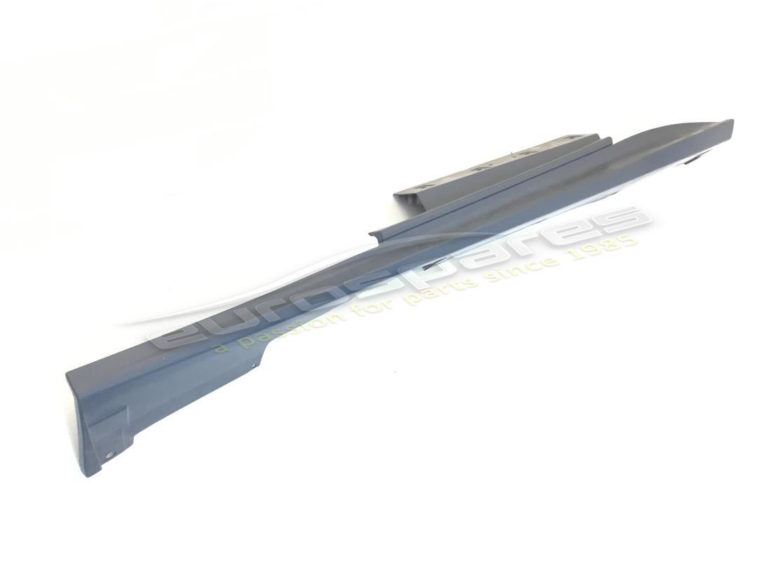 neue ferrari aussenschwellerabdeckung links. teilenummer 84306310 (1)