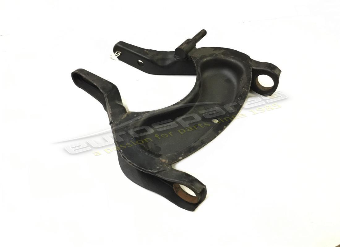 neuer ferrari linker vorderer unterer querlenker. teilenummer 640584s (1)