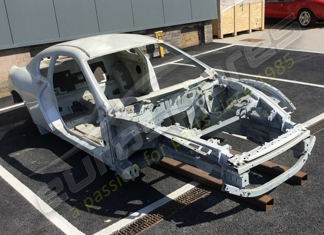 neu (andere) maserati komplettes lhd-fahrgestell. teilenummer 980145185 (3)