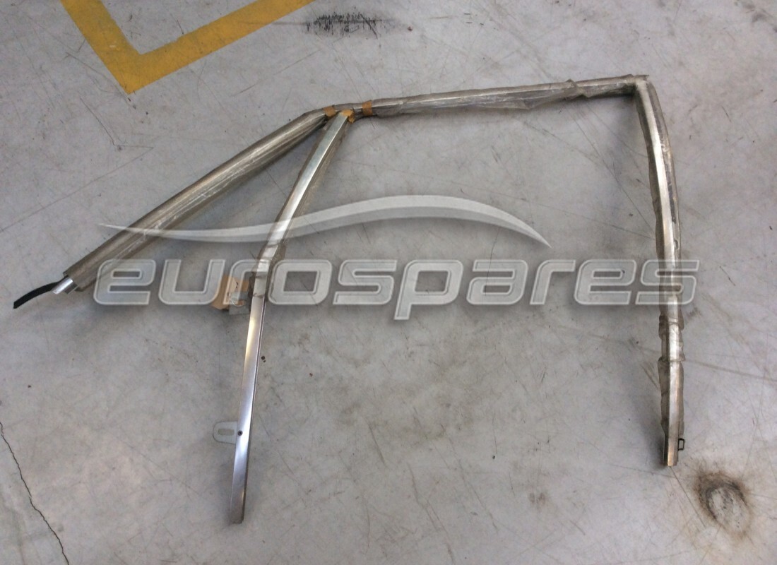 neues ferrari linkes tür-fensterrahmen-zierleisten komplett oe. teilenummer 40054702 (1)