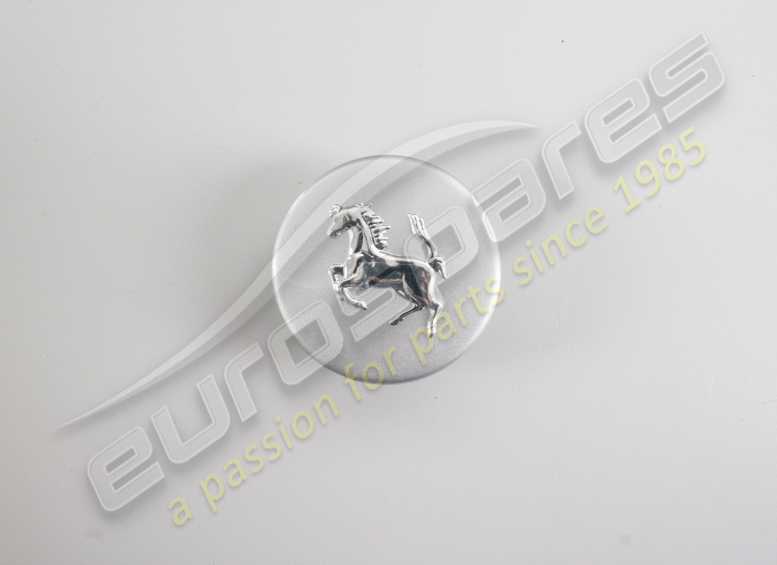 neu ferrari radkappen-satz (silber). teilenummer 70001467 (2)